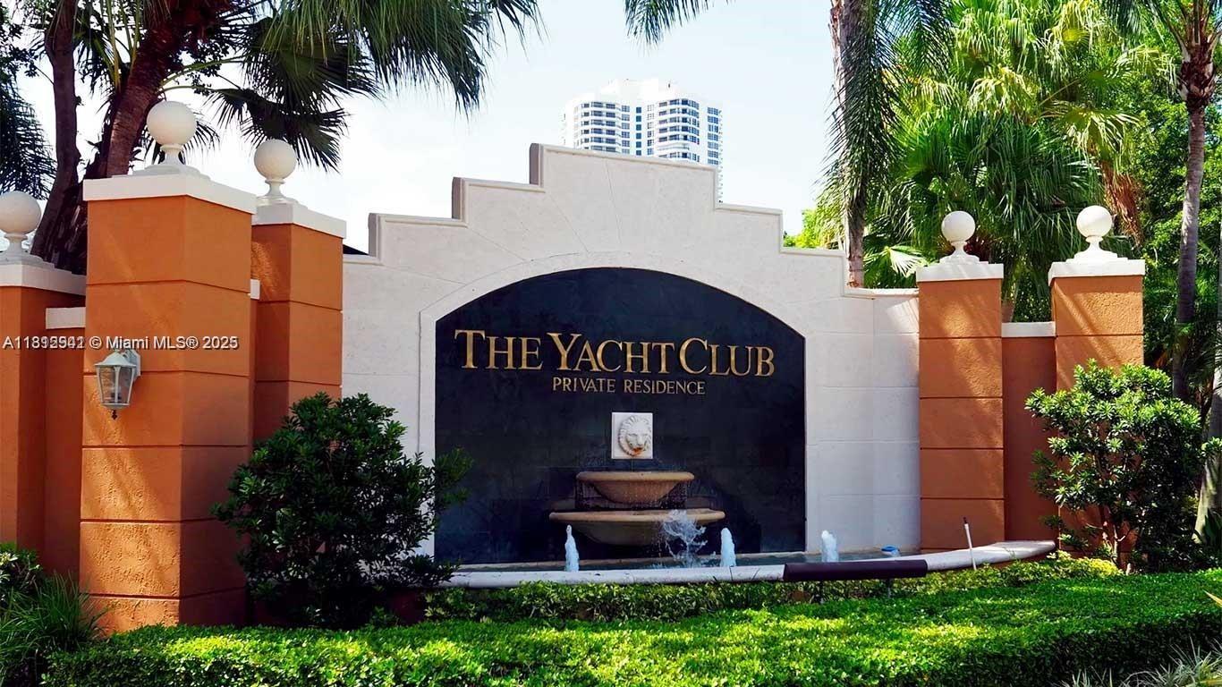 19777 E Country Club Dr