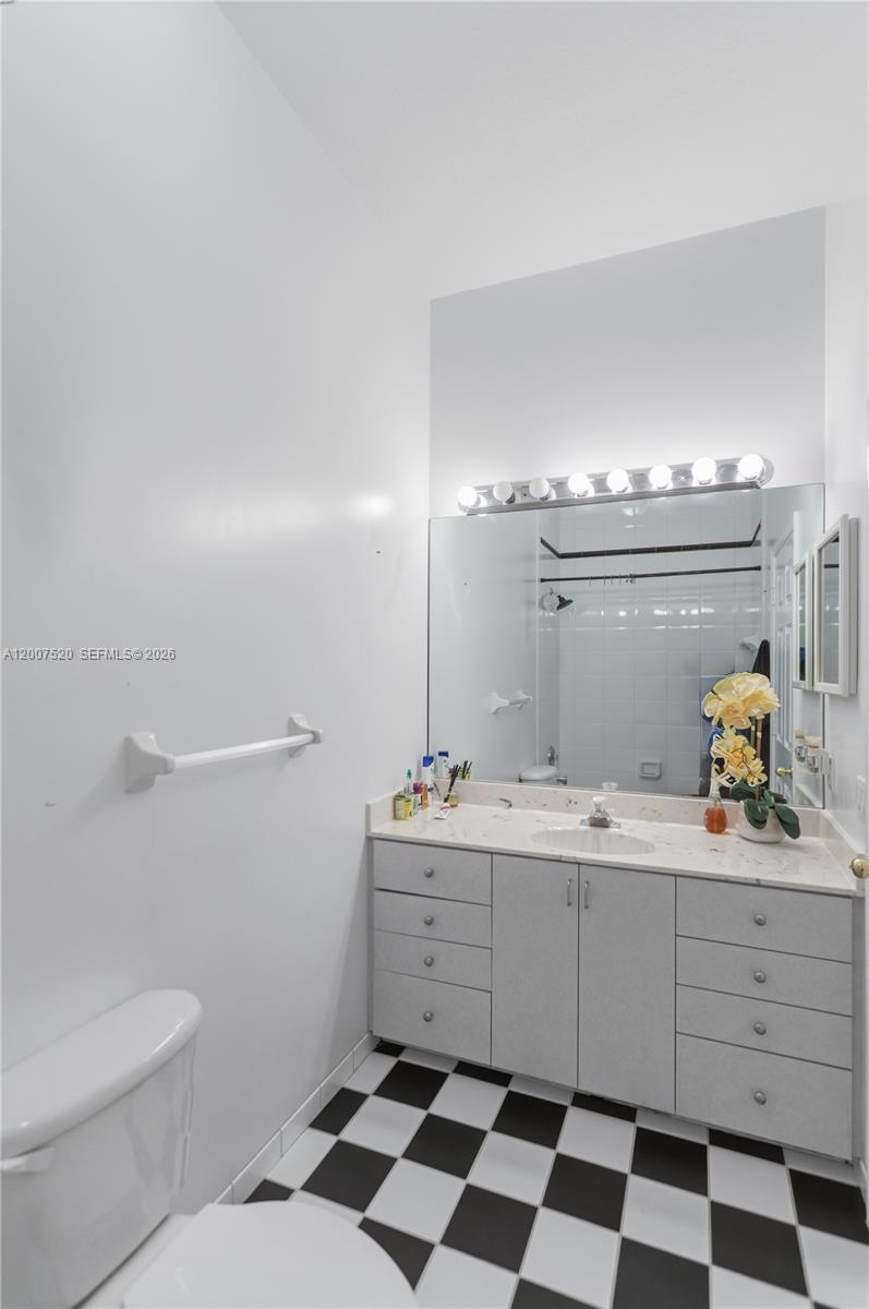 ESTATES OF HIDDEN ACRES - Residential