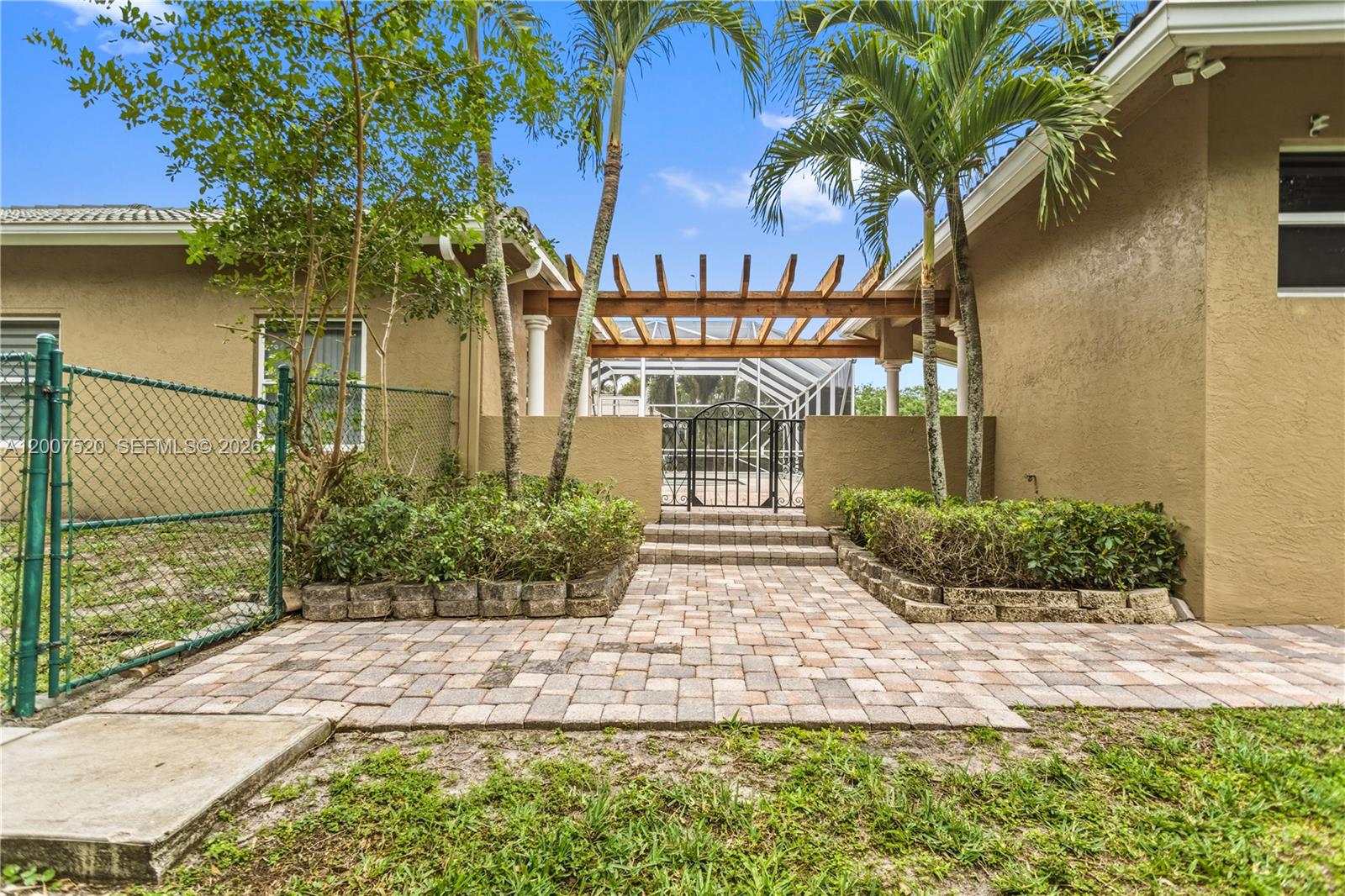 ESTATES OF HIDDEN ACRES - Residential