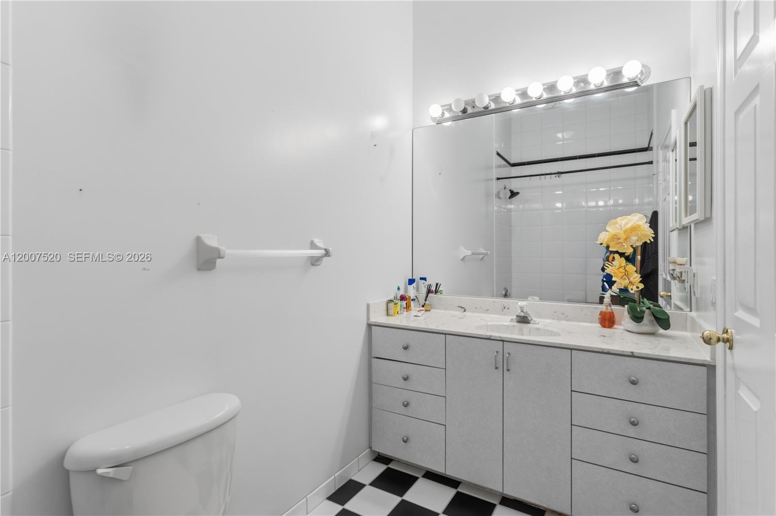 ESTATES OF HIDDEN ACRES - Residential