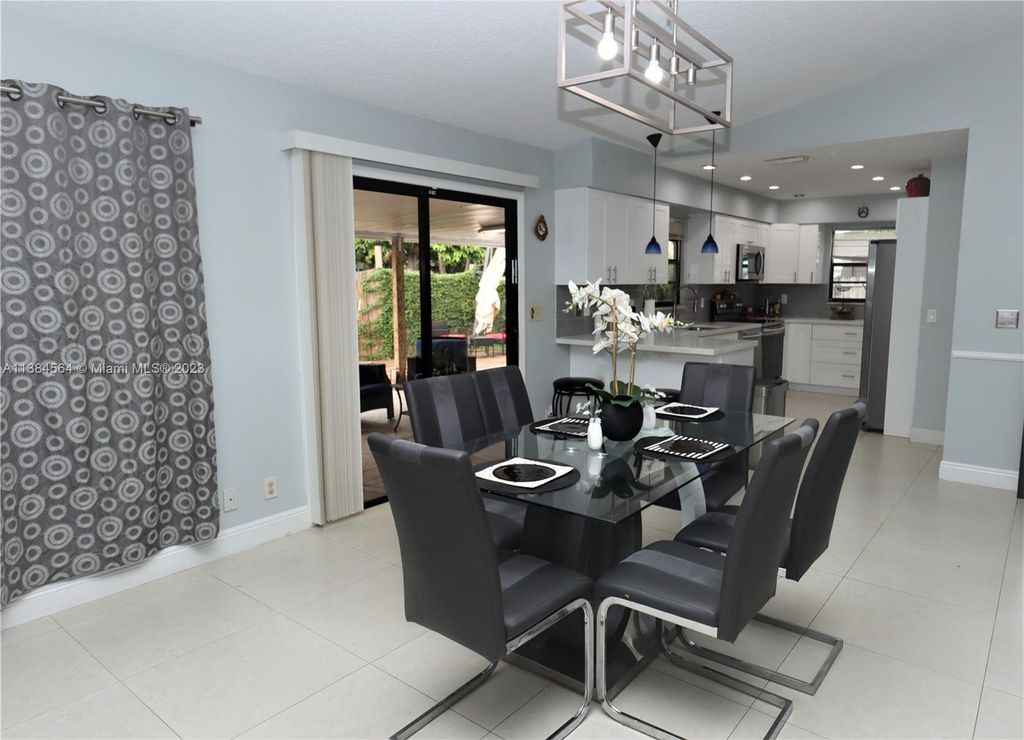 Photo of 9219 Bracelet Dr, Lake Worth, FL 33467 (MLS # A11384564)