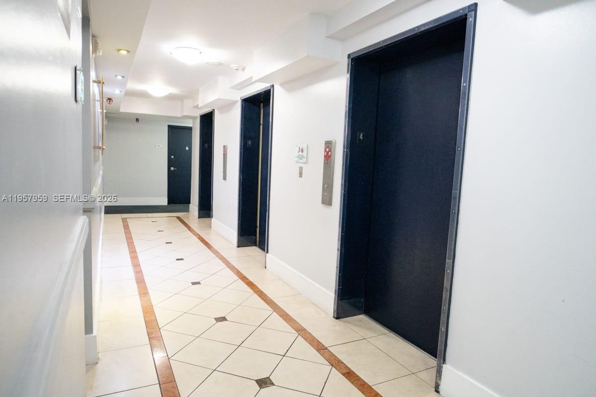 MADISON DOWNTOWN CONDO - Residential Lease