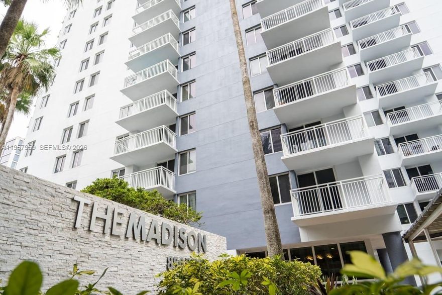 The Madison is a high-rise condominium located in the heart of Miami Downtown. Community features includes pool, Jacuzzi, tennis, basketball and beach volley courts, security guard and a clubhouse with billiard room. Area full of restaurants and shopping options within walking distance. Unit is a beautiful 1 bed 1 bath, comes with 1 assigned parking space. Enjoy all of the building amenities.