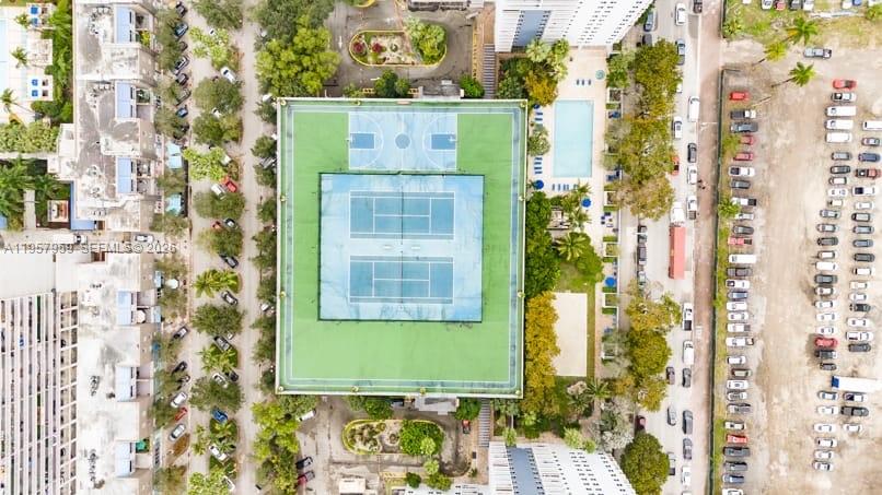 MADISON DOWNTOWN CONDO - Residential Lease