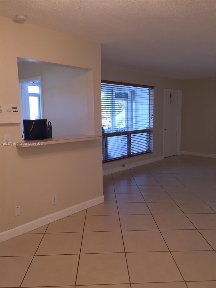 Pinetree Condo Apts - Residential Lease