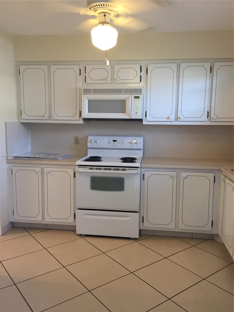 Pinetree Condo Apts - Residential Lease