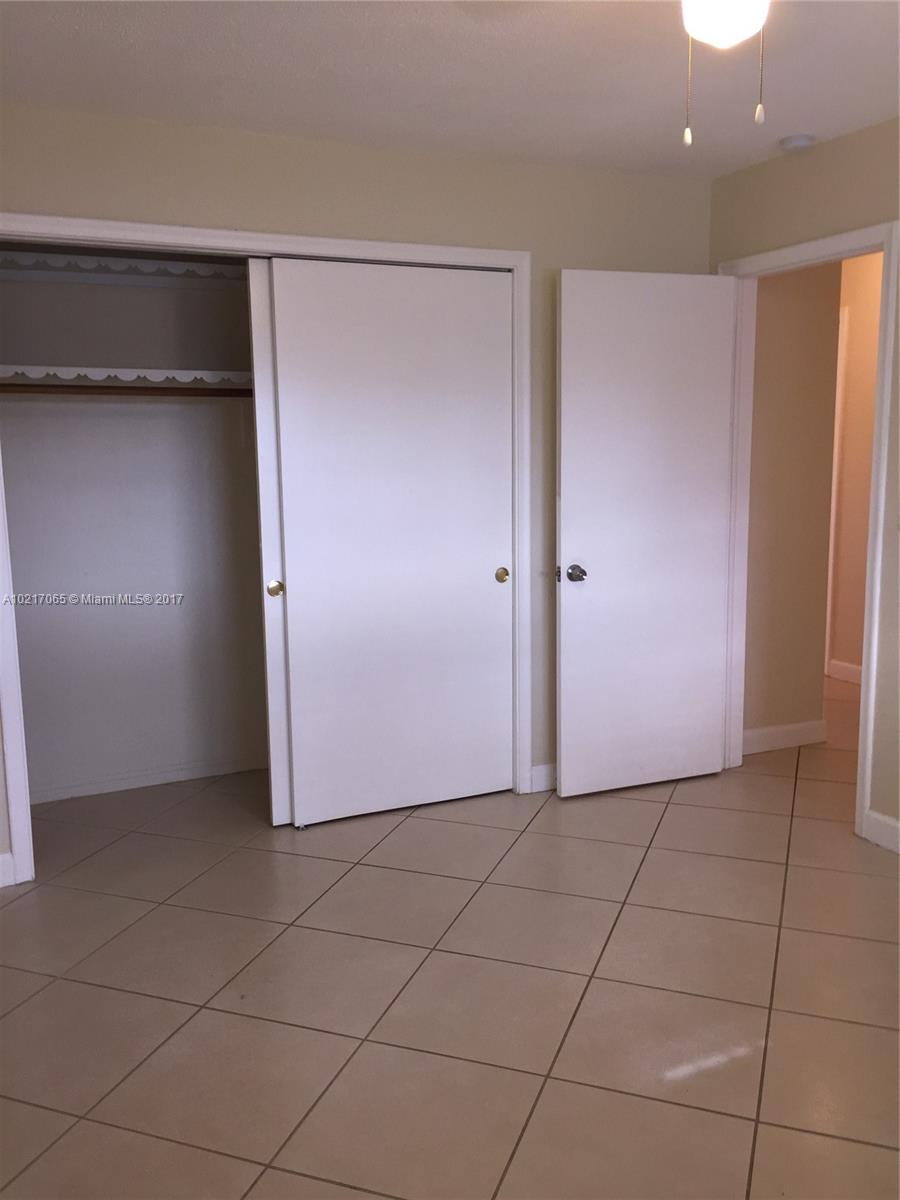 Pinetree Condo Apts - Residential Lease