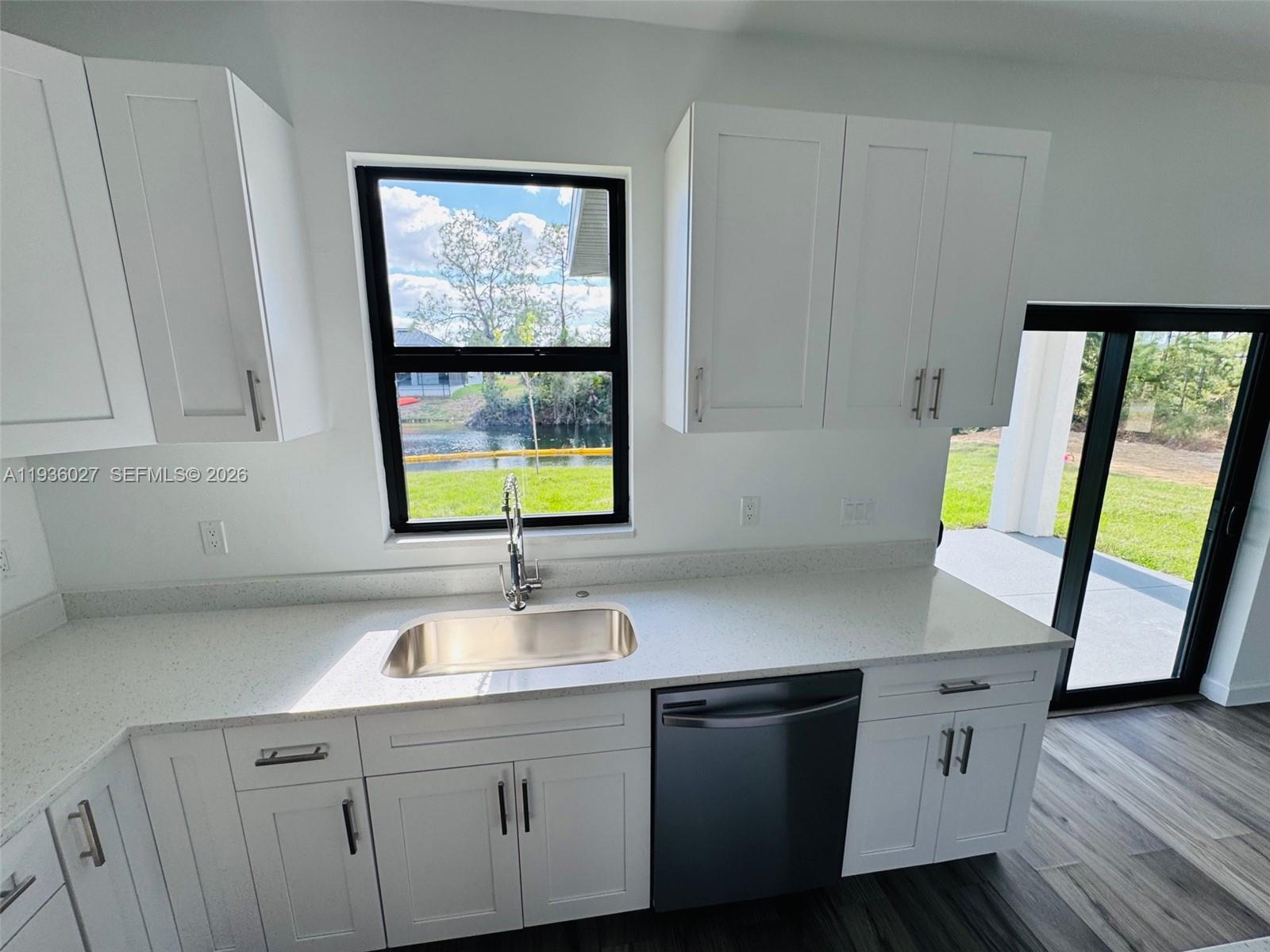 JACARANDAS - Residential