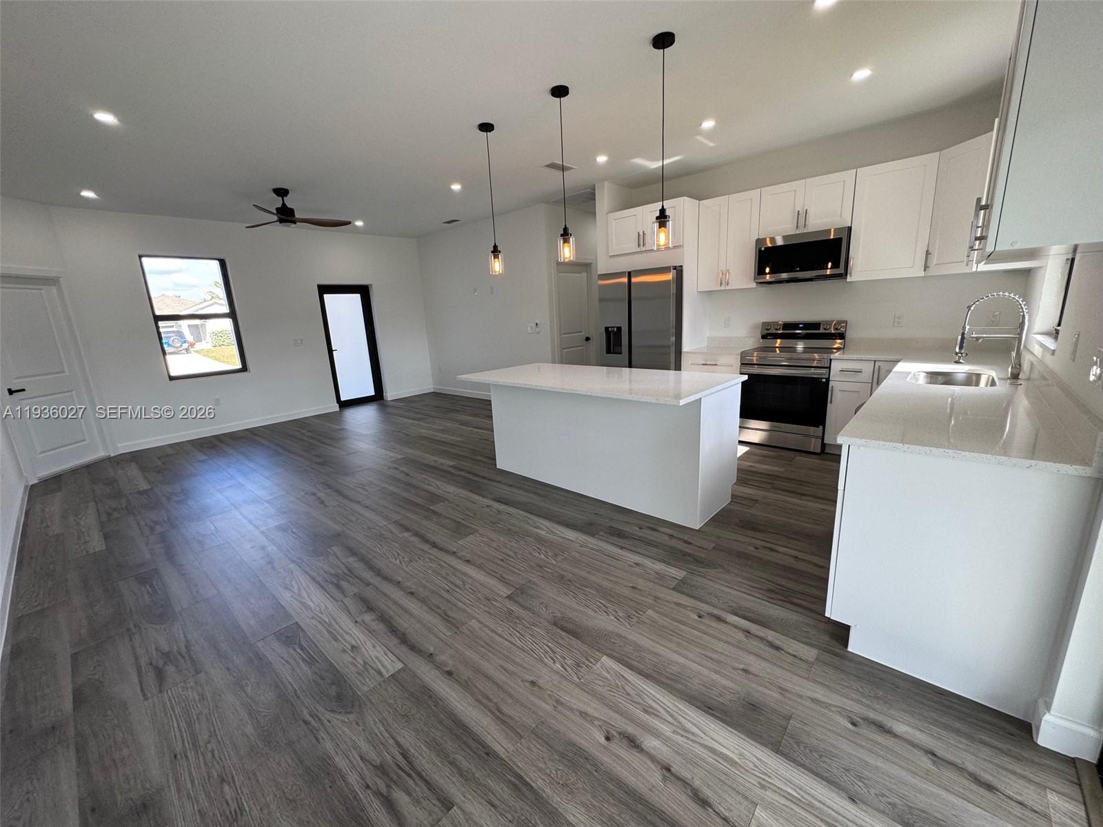 JACARANDAS - Residential