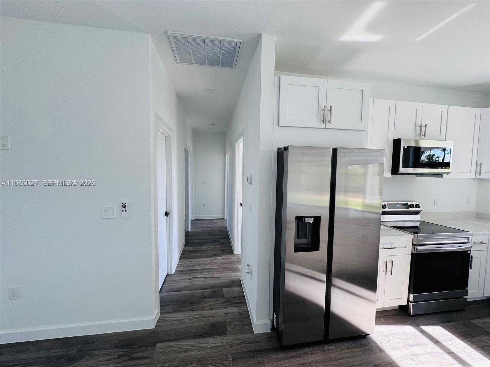 JACARANDAS - Residential