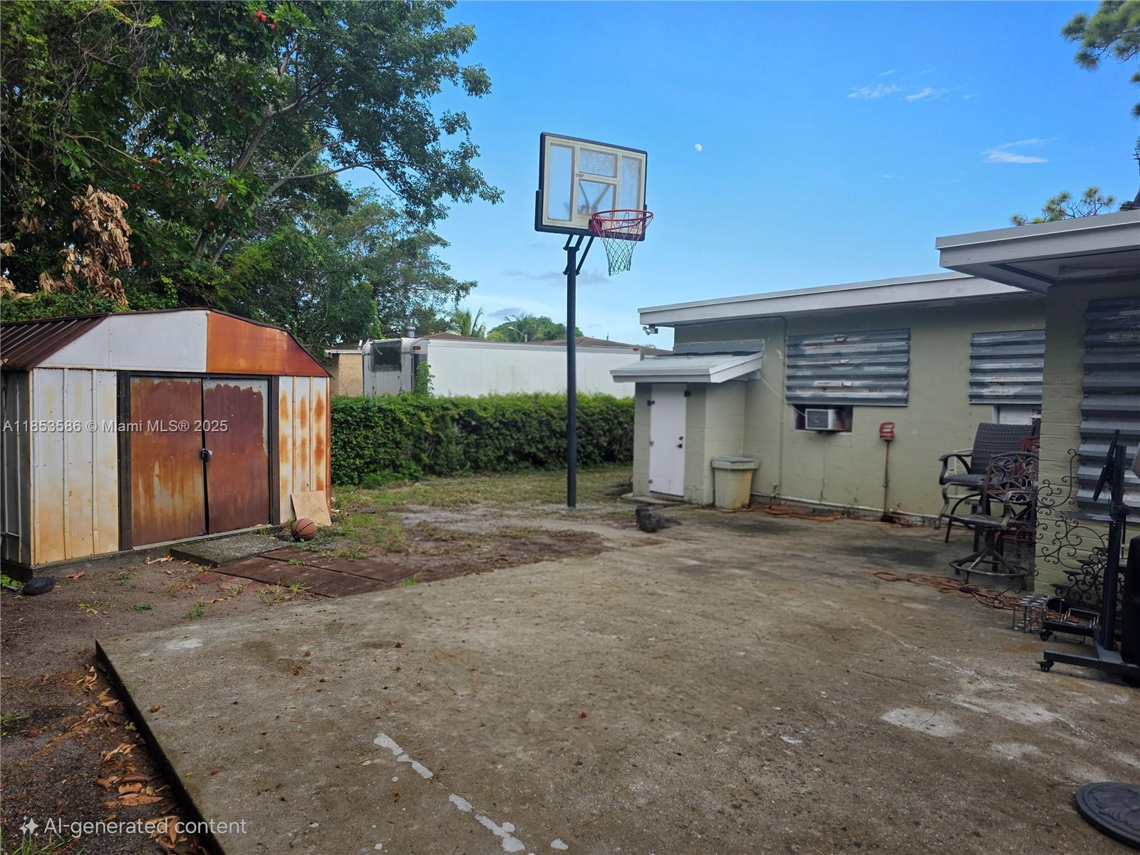 1941 NW 184th St