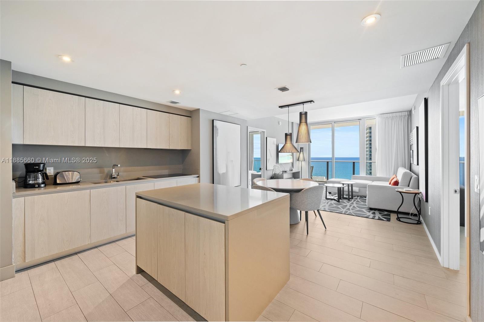 4010 SOUTH OCEAN CONDO - Residential Lease