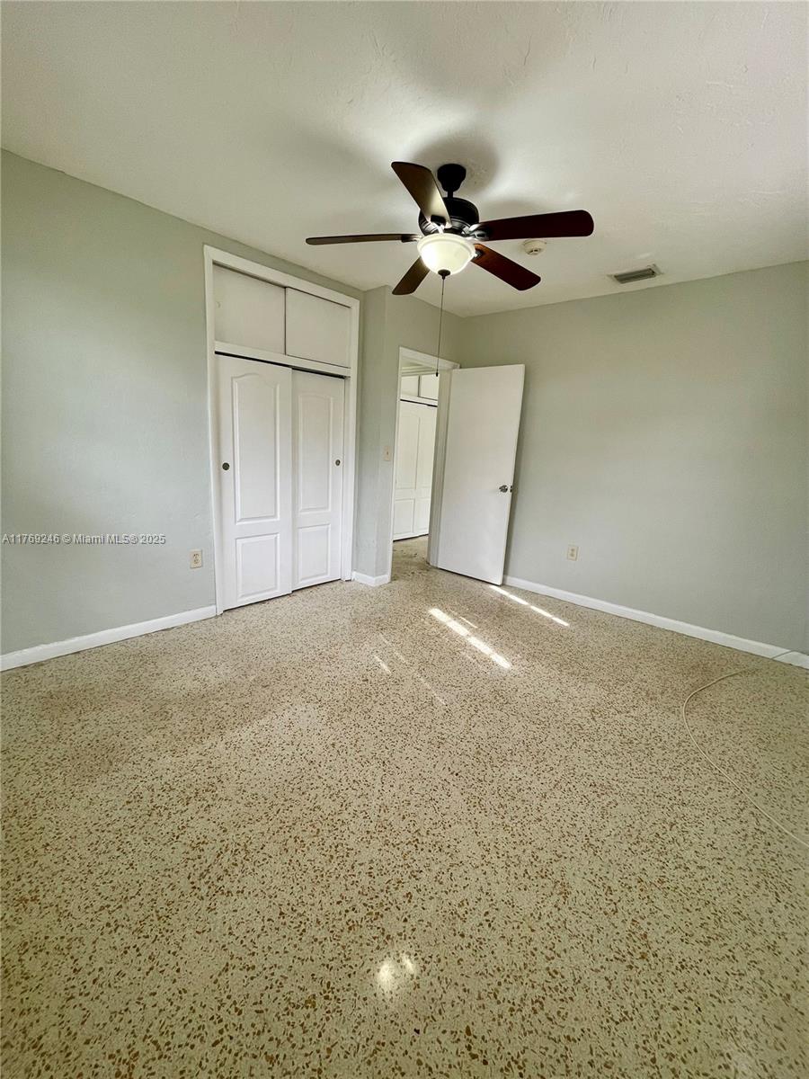 JEANETTE MANORS - Residential