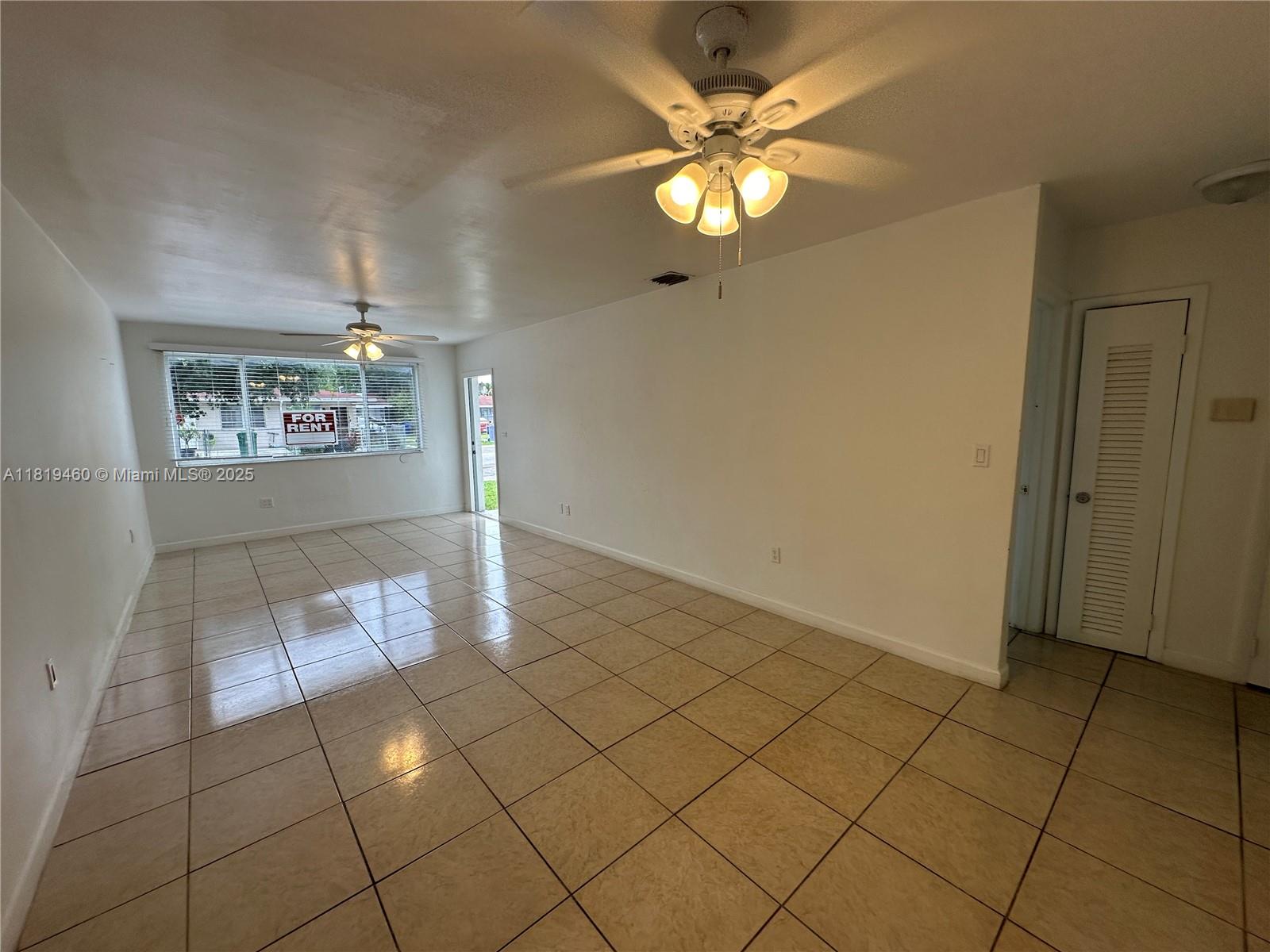 3296 NW 13th Ter 3296