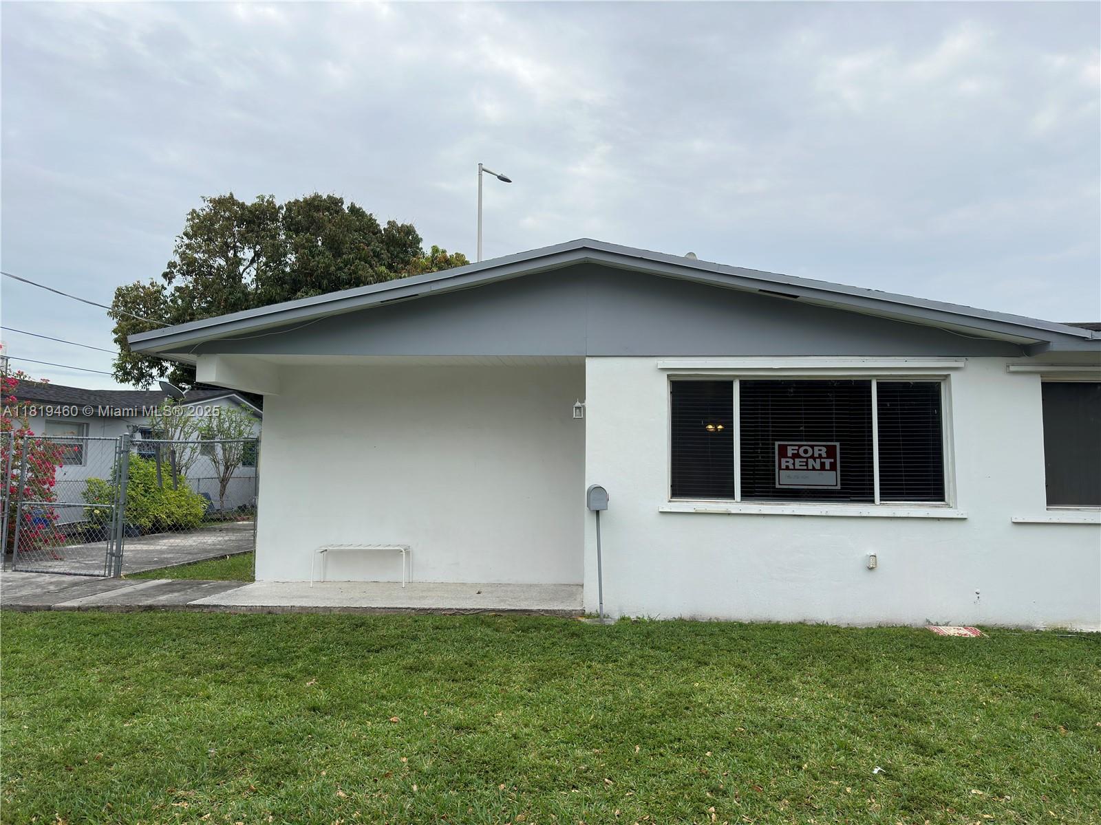 3296 NW 13th Ter 3296
