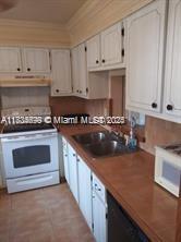 MEADOWBROOK TOWERS CONDO F - Residential Lease