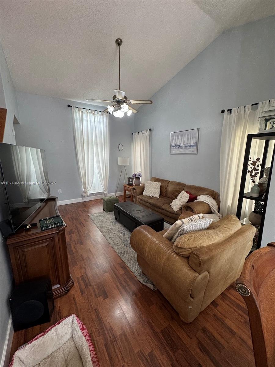 11715 SW 113th Ter