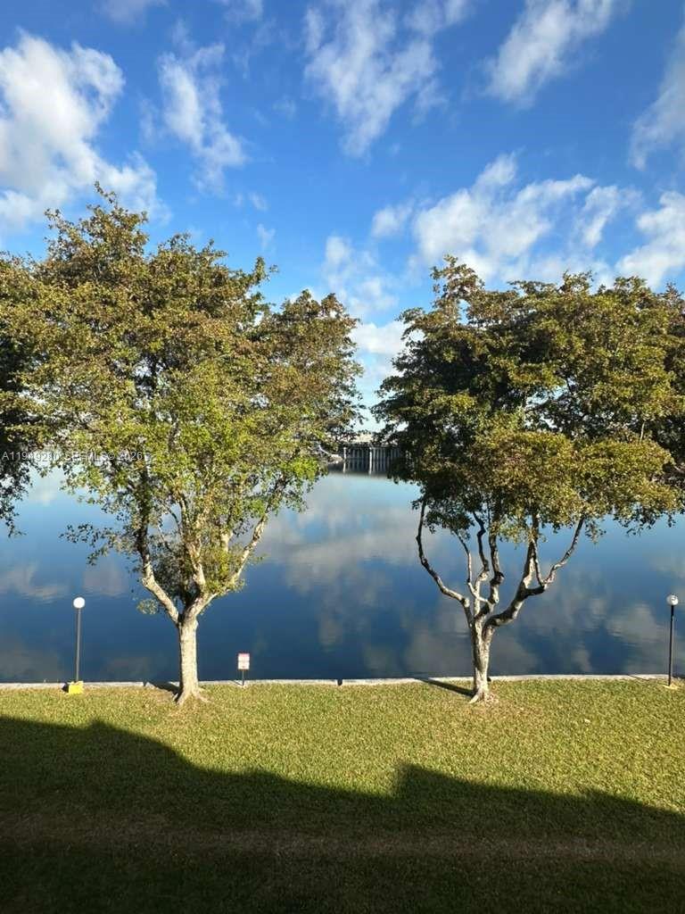 4803 NW 7th ST 308-14