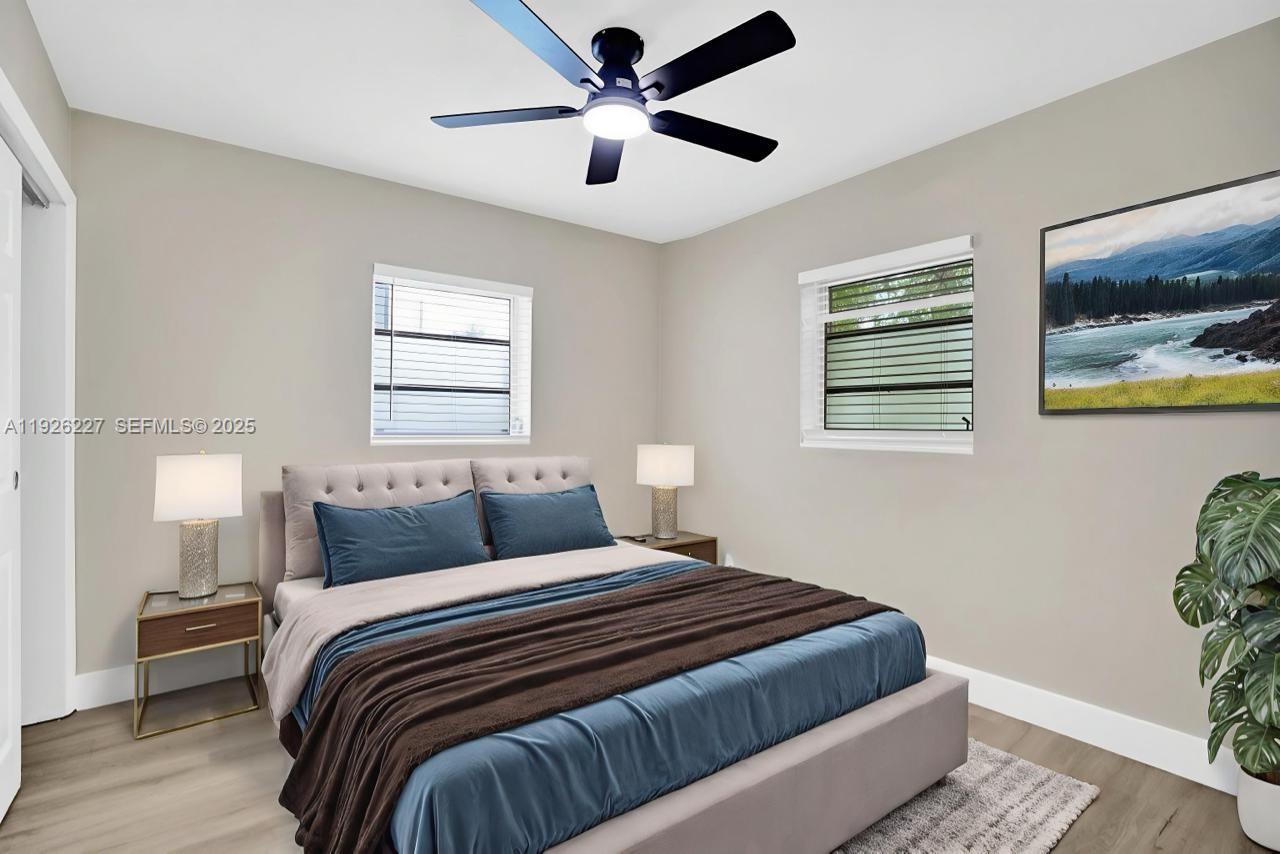 PEMBROKE PINES NO 2 - Residential