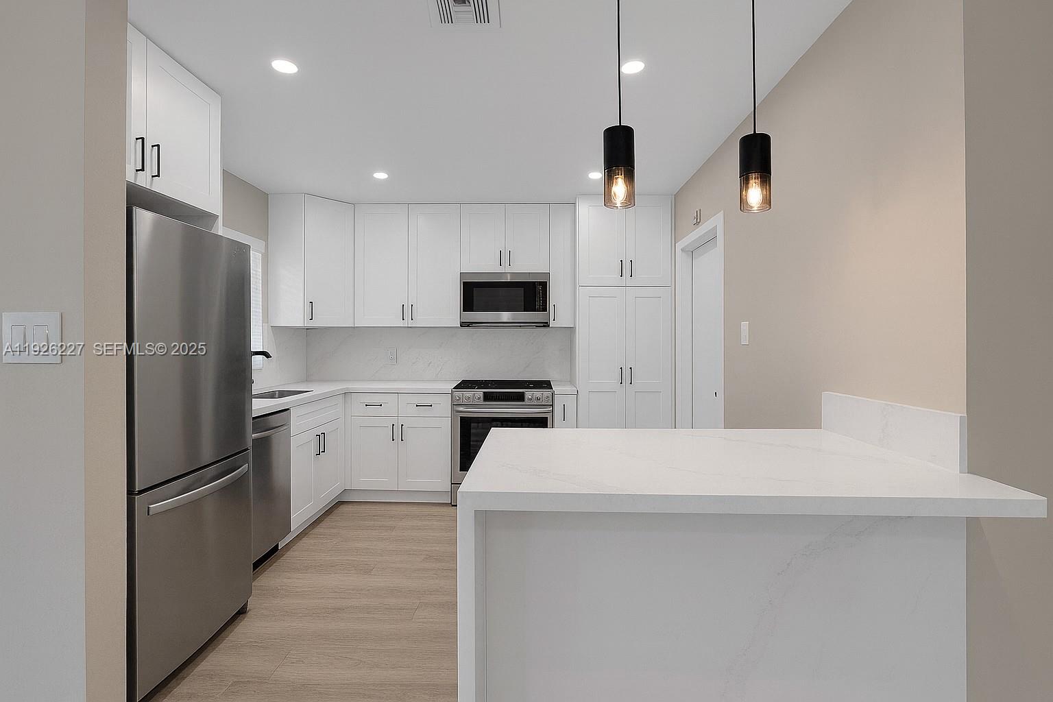 PEMBROKE PINES NO 2 - Residential