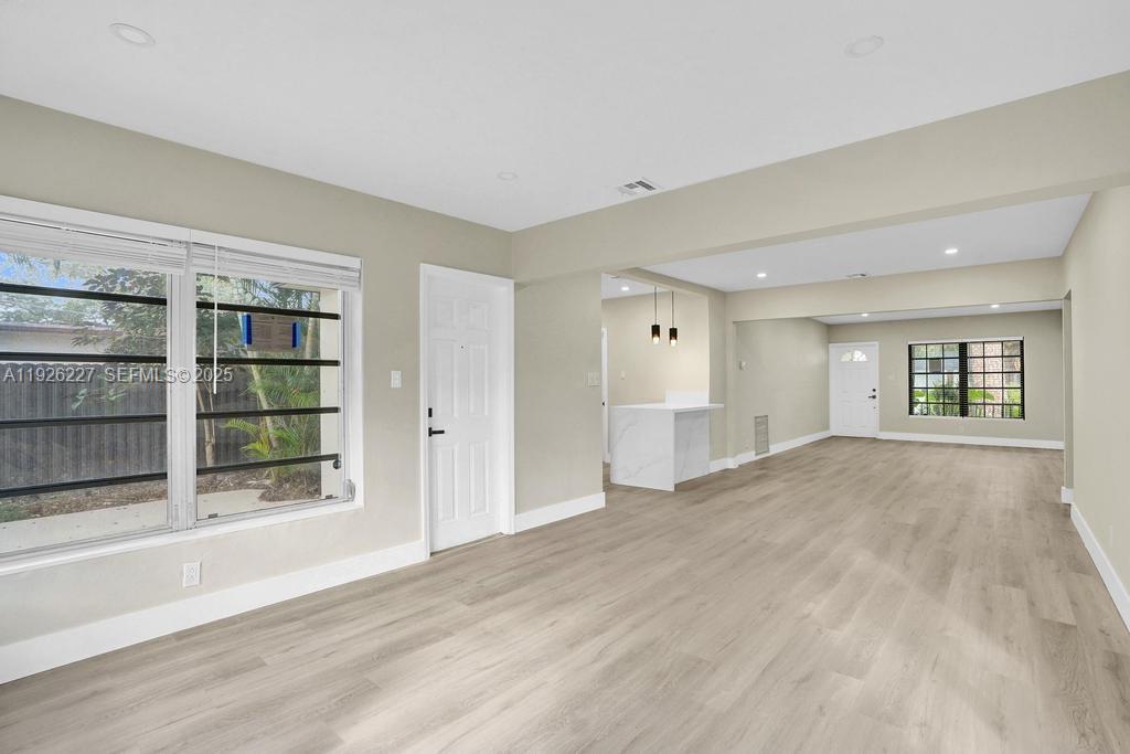 PEMBROKE PINES NO 2 - Residential