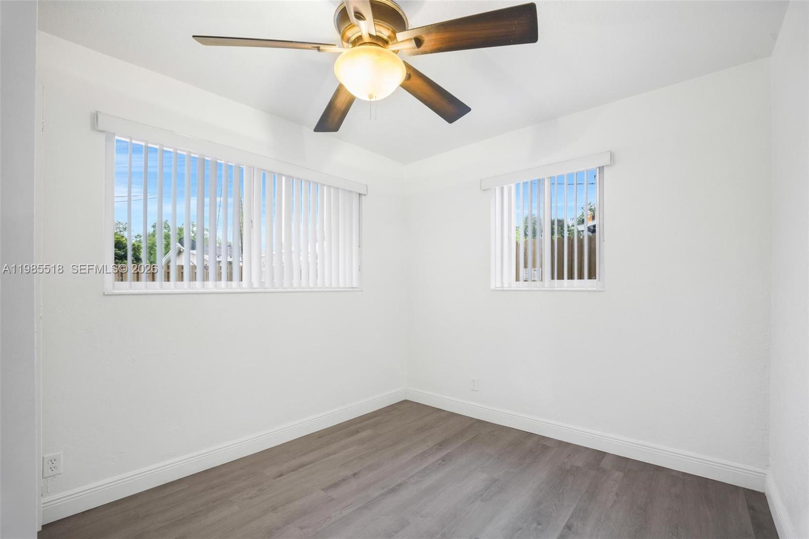 FLEETWOOD MANOR - Residential