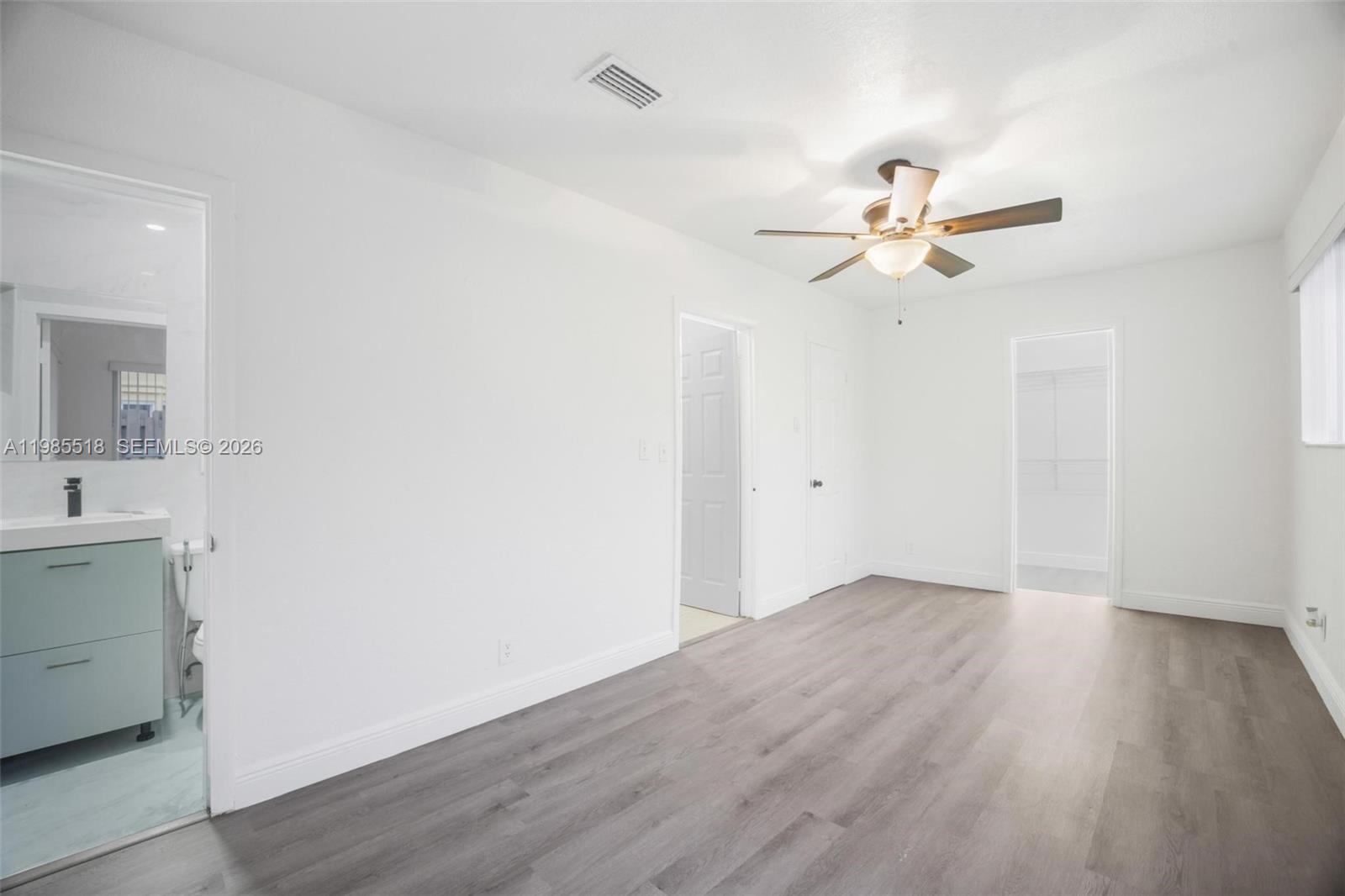 FLEETWOOD MANOR - Residential