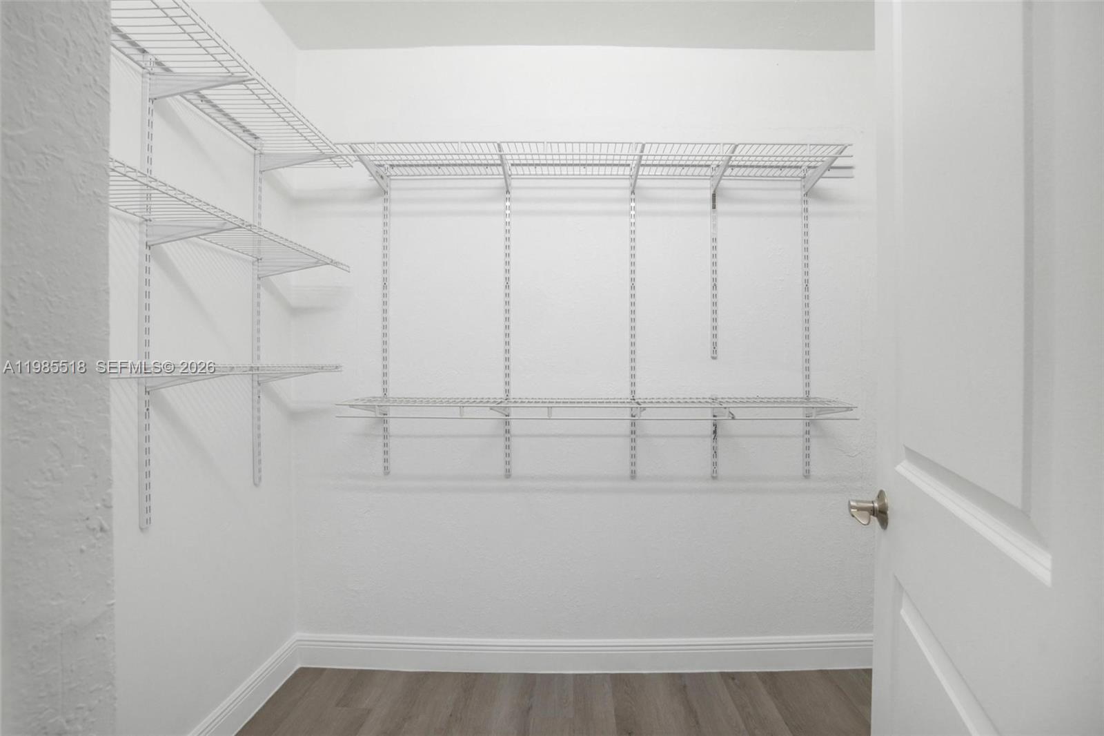 FLEETWOOD MANOR - Residential