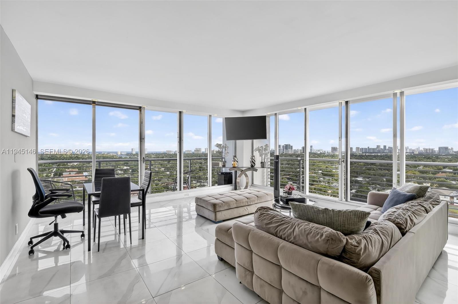 1720 Harrison St 15A