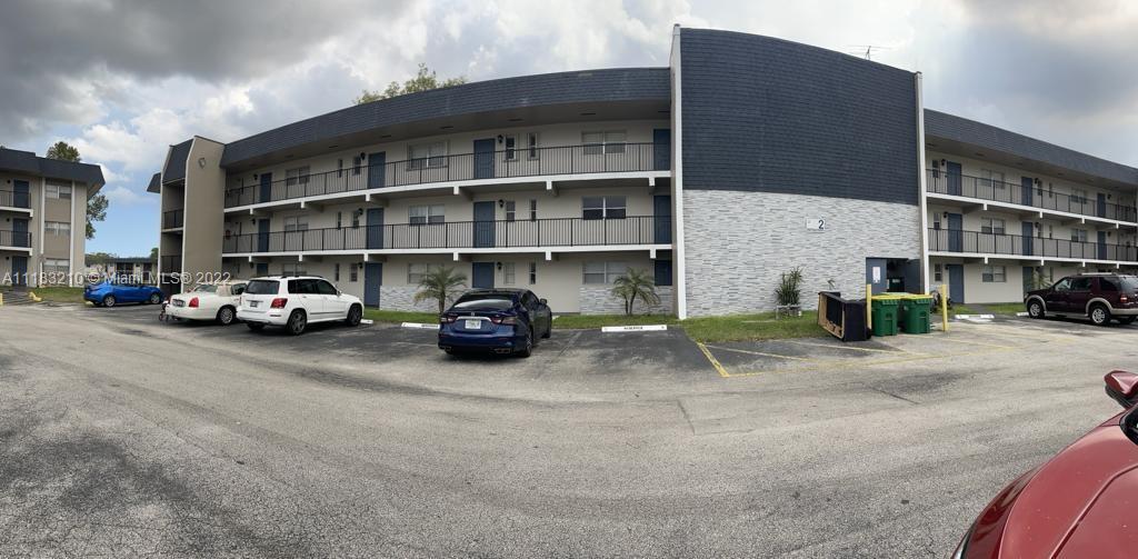 VERSAILLES GARDENS CONDO - Residential