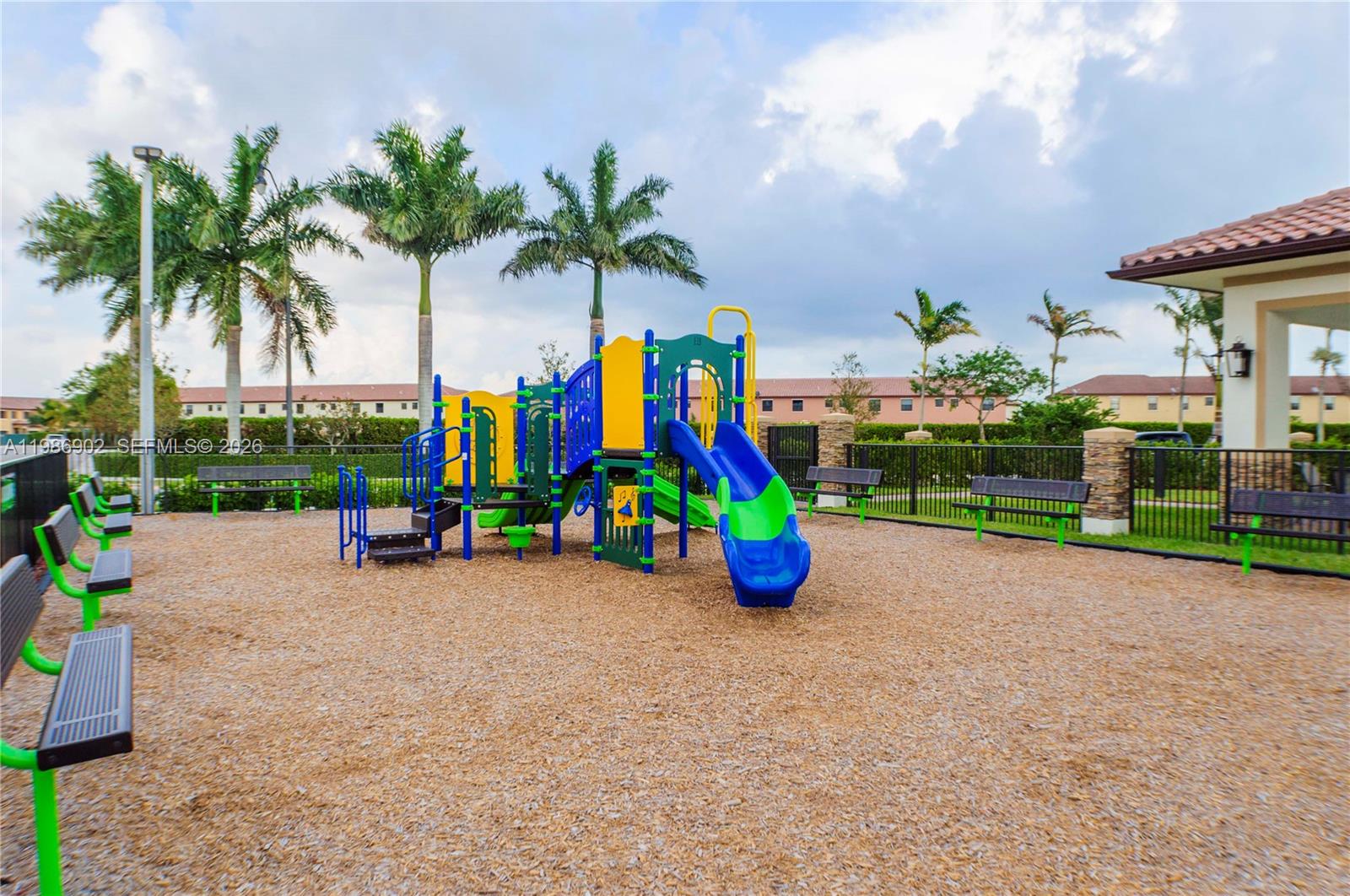 BAYWINDS OF HATTERAS - Residential Lease