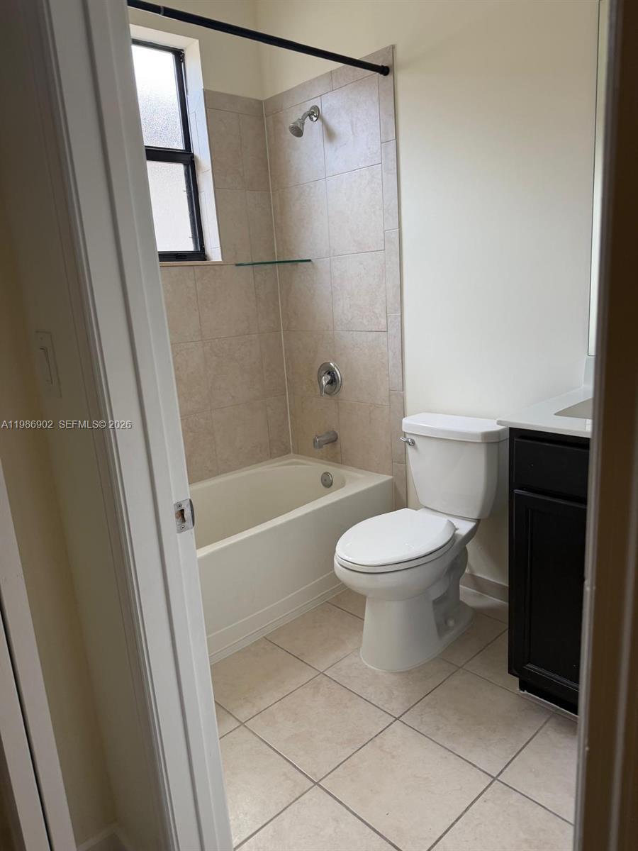 BAYWINDS OF HATTERAS - Residential Lease