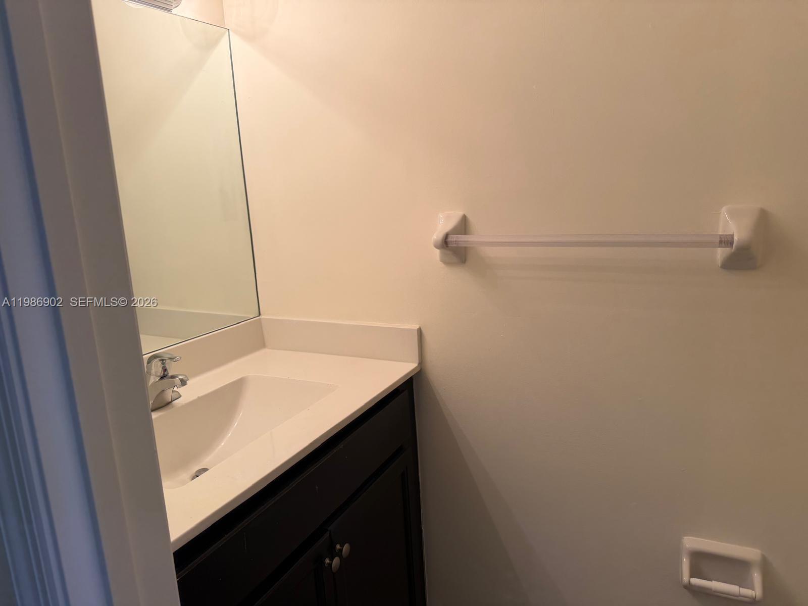 BAYWINDS OF HATTERAS - Residential Lease