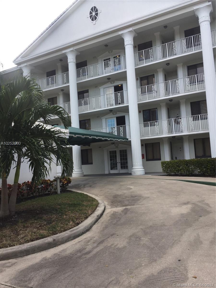 This is the absolute lowest priced 2/2 in Whitehall plus big laundry/den. Beautiful golf course views, 1385 soft of living area. This property is located very close to I95 and all types of great shopping, several types of public transportation, great schools, great floor plan, and much more. Property being sold "As Is"