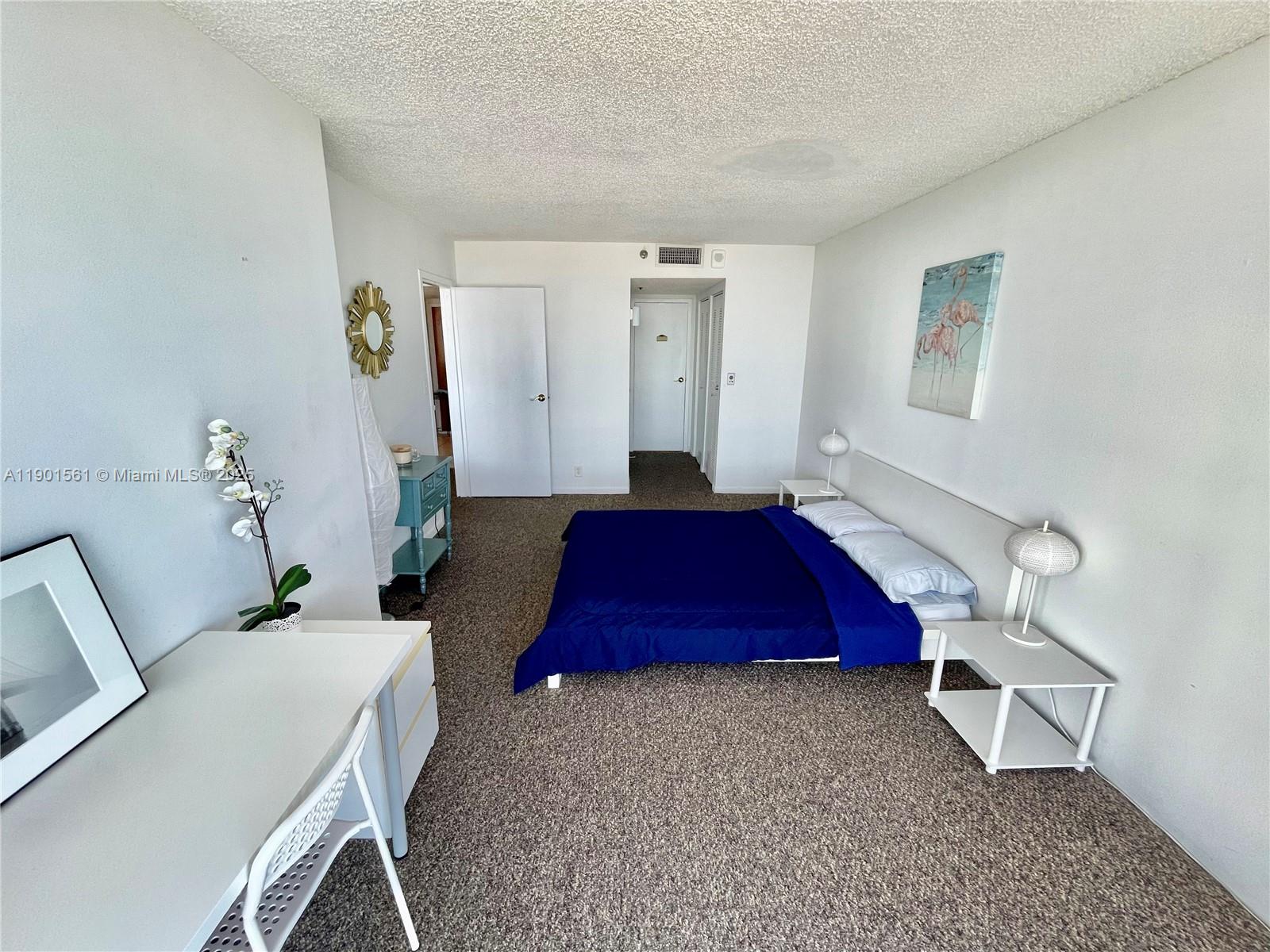 THE GRANDVIEW PALACE COND - Residential Lease