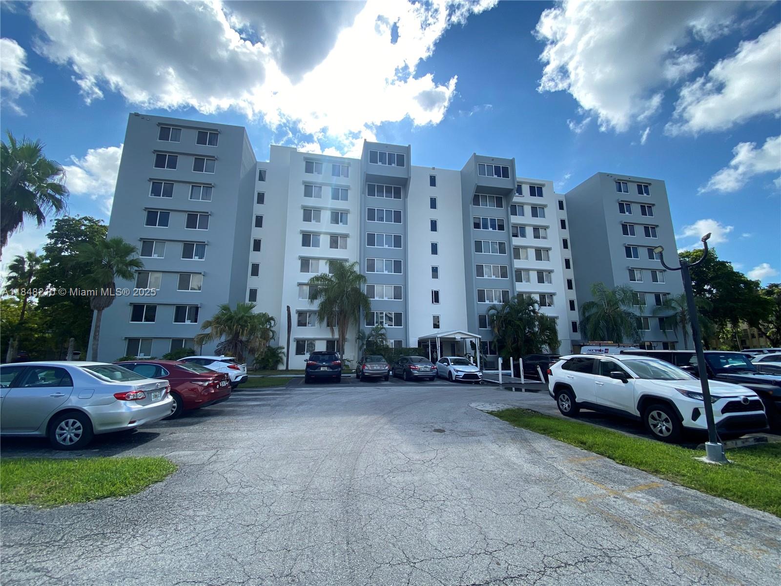 DADELAND PLACE CONDO - Residential Lease