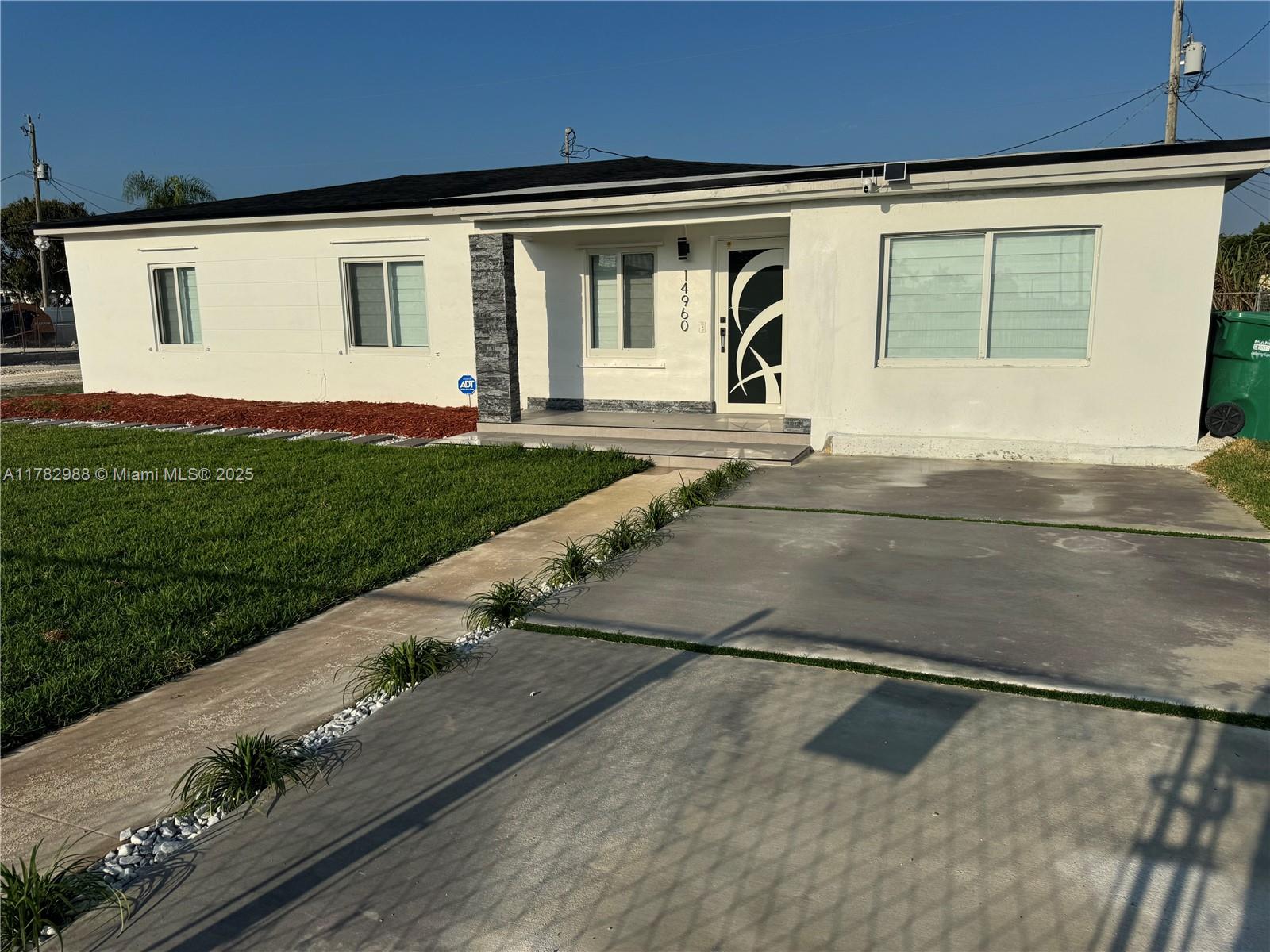 Rental Property at 14960 Buchanan St, Miami, Broward County, Florida - Bathrooms: 1  - $1,400 MO.