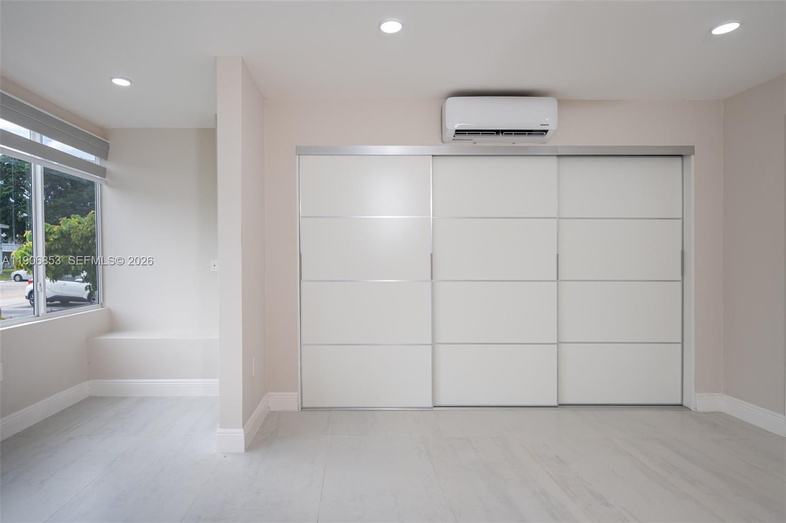 UPMINSTER E CONDO - Residential