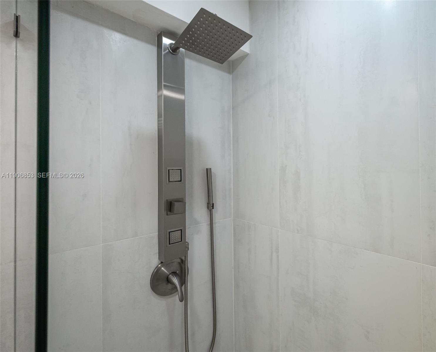 UPMINSTER E CONDO - Residential