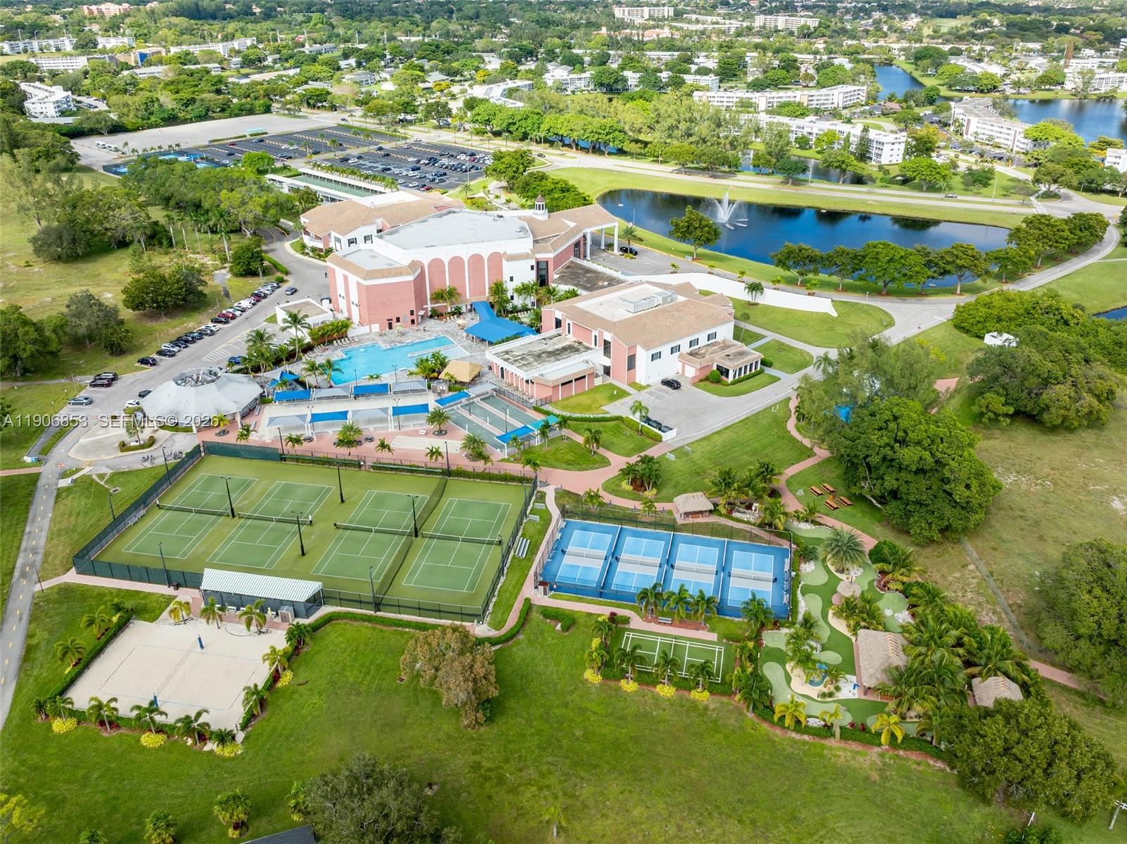 UPMINSTER E CONDO - Residential