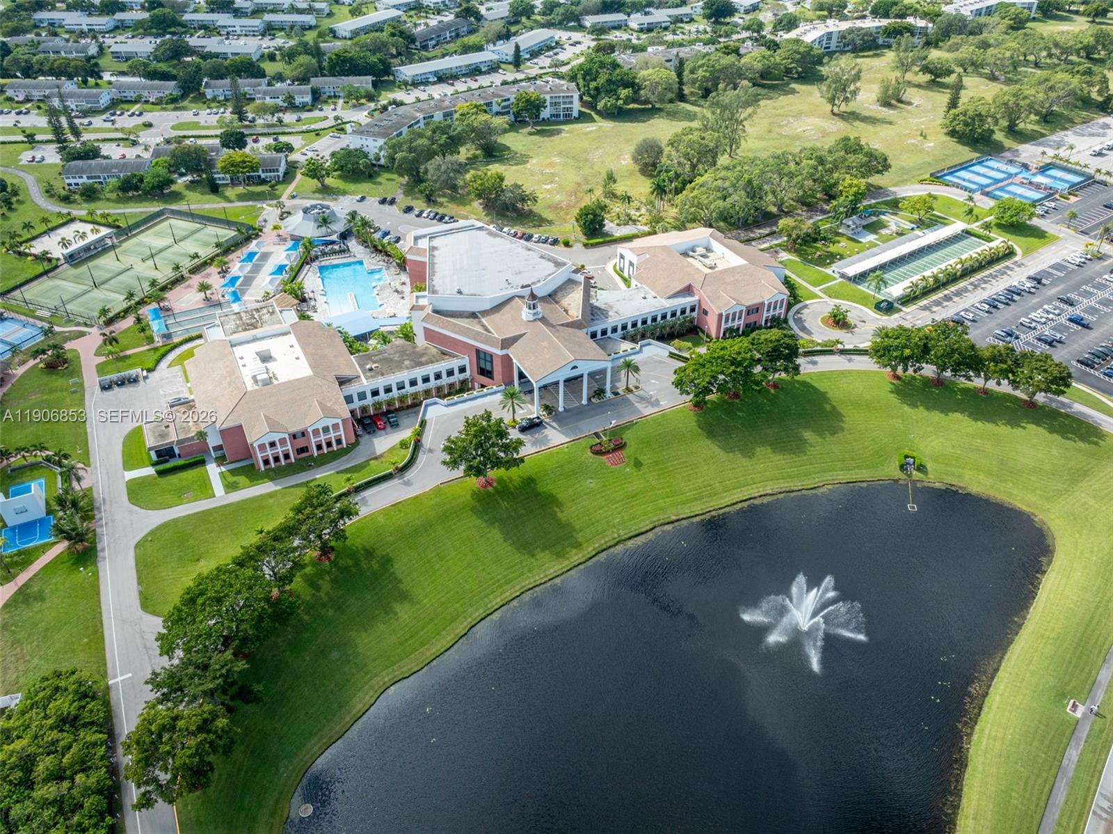 UPMINSTER E CONDO - Residential