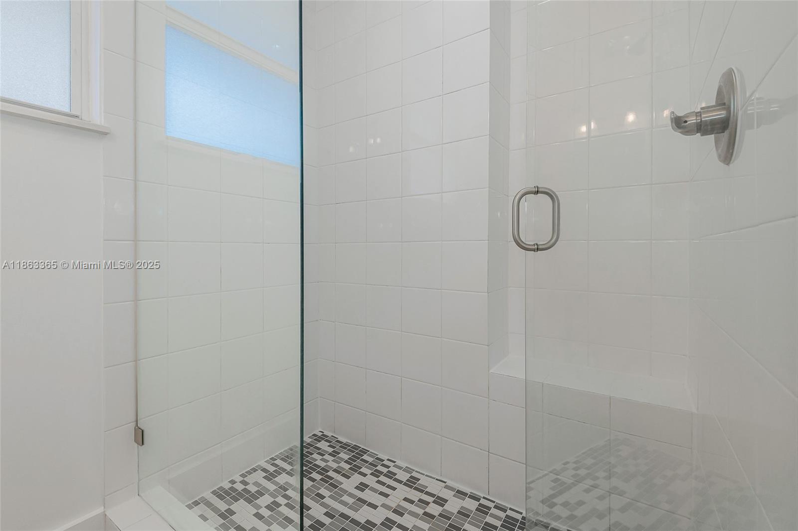 DANIA PLACE (THE) CONDO - Residential