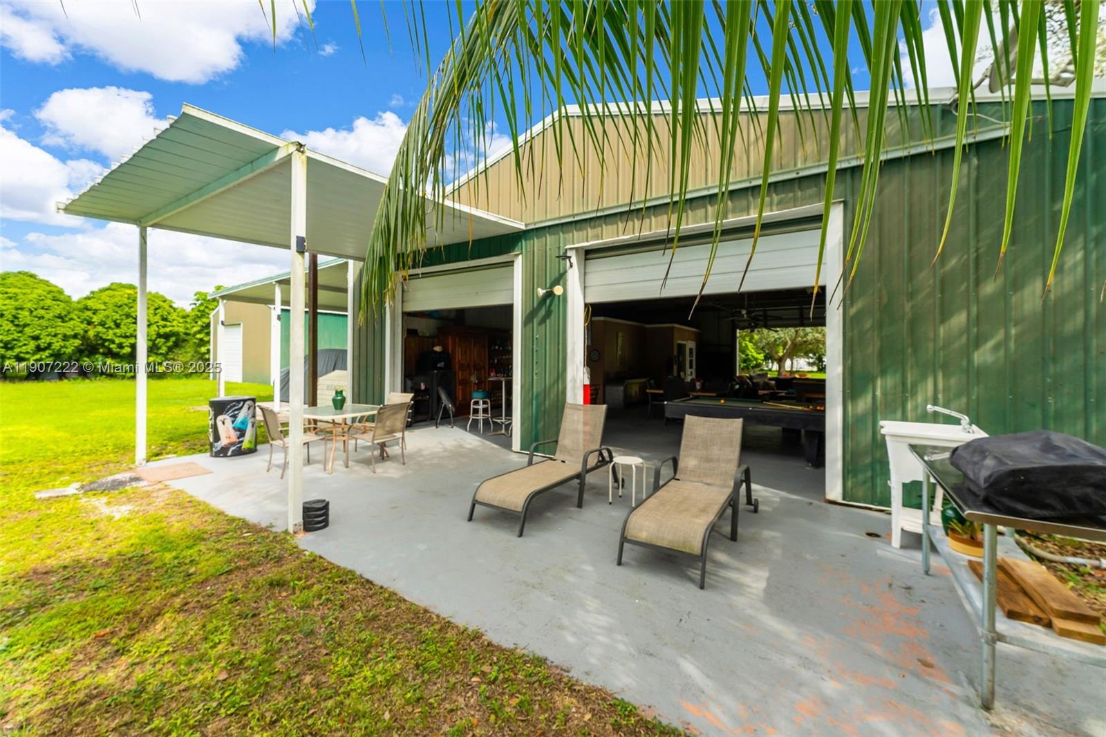 Redland 1.54 Acre - Residential