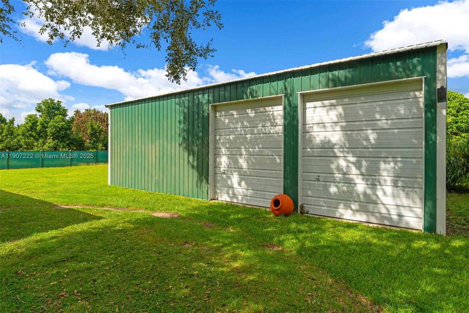 Redland 1.54 Acre - Residential