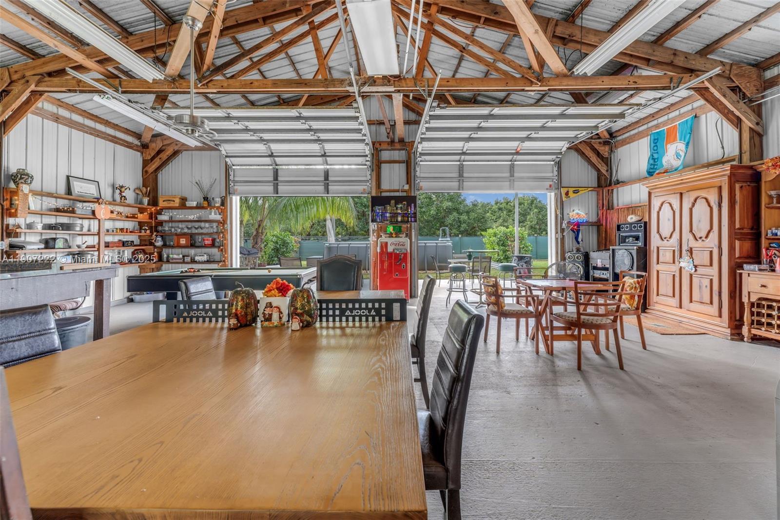 Redland 1.54 Acre - Residential