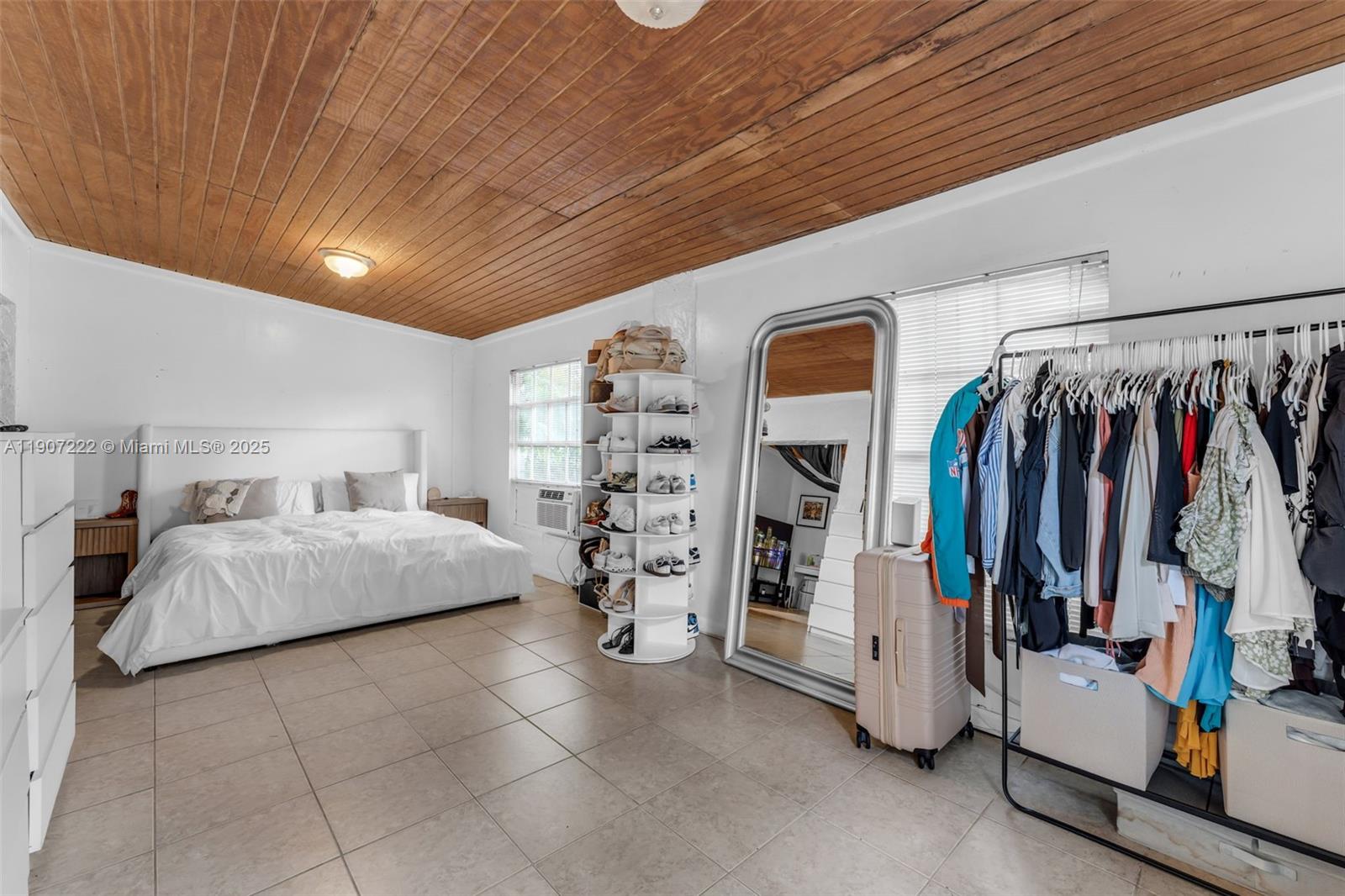 Redland 1.54 Acre - Residential