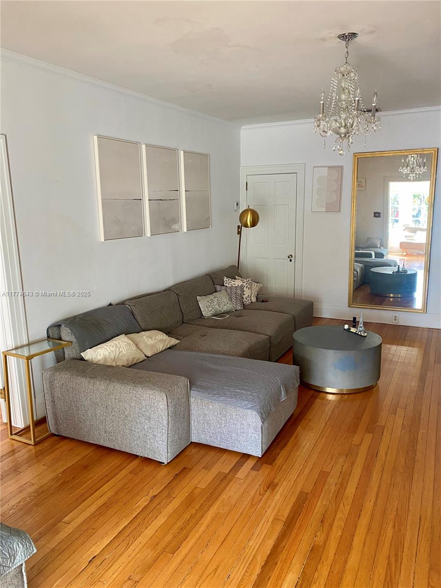 Rental Property at 1710 Michigan Ave, House Part, Miami Beach, Miami-Dade County, Florida - Bedrooms: 1 
Bathrooms: 1  - $3,600 MO.