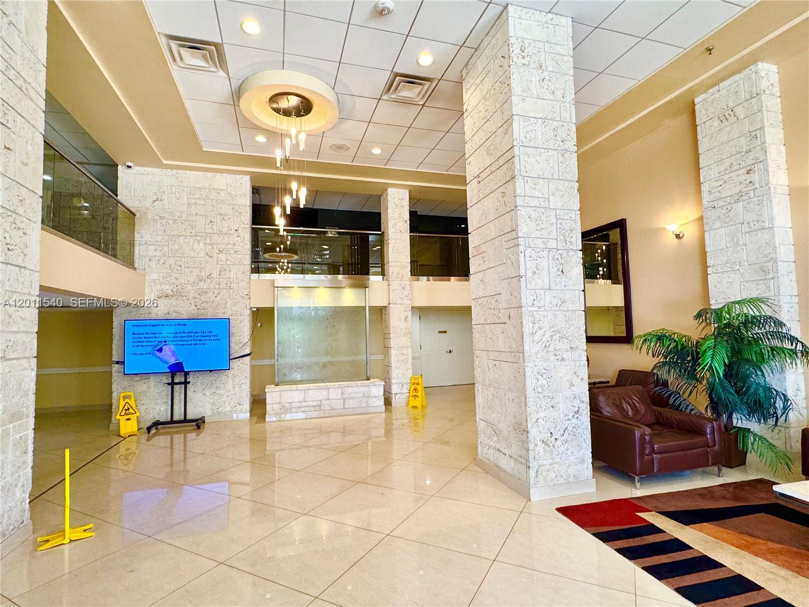 WINSTON TOWERS 700 CONDO - Residential