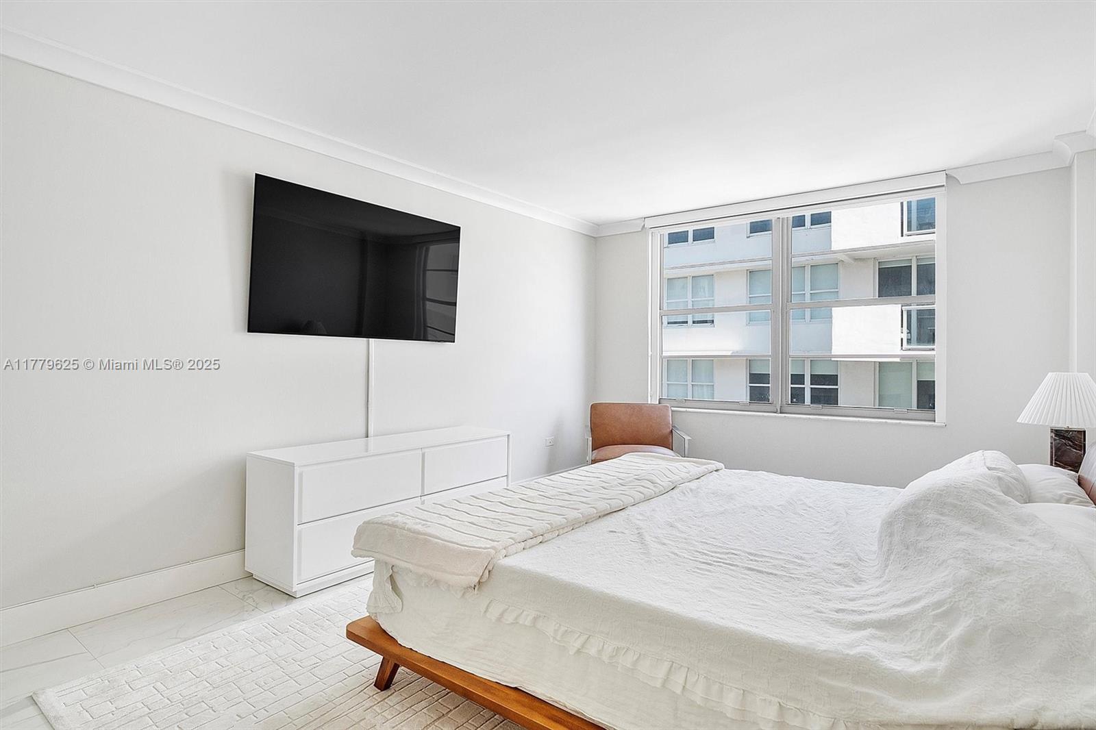 OCEANSIDE PLAZA CONDO - Residential