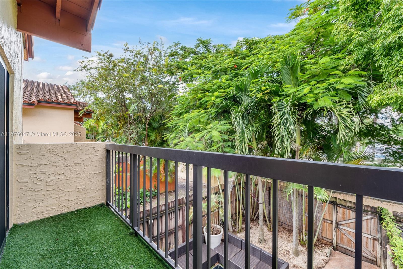 DADELAND COVE SEC 2 - Residential